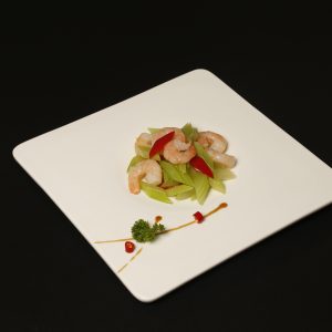 Салат с креветками и сельдереем  虾仁西芹
