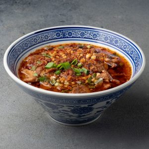 Говядина по-сычуаньски  水煮牛肉